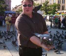 Kraków 2004 (czerwiec i sierpieñ) Go³êbie na Rynku Starego Miasta