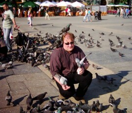 Kraków 2004 (czerwiec i sierpieñ) Go³êbie na Rynku Starego Miasta